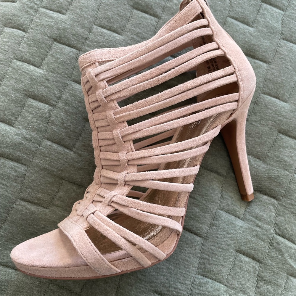 LOFT Strappy suede heel- Never worn!